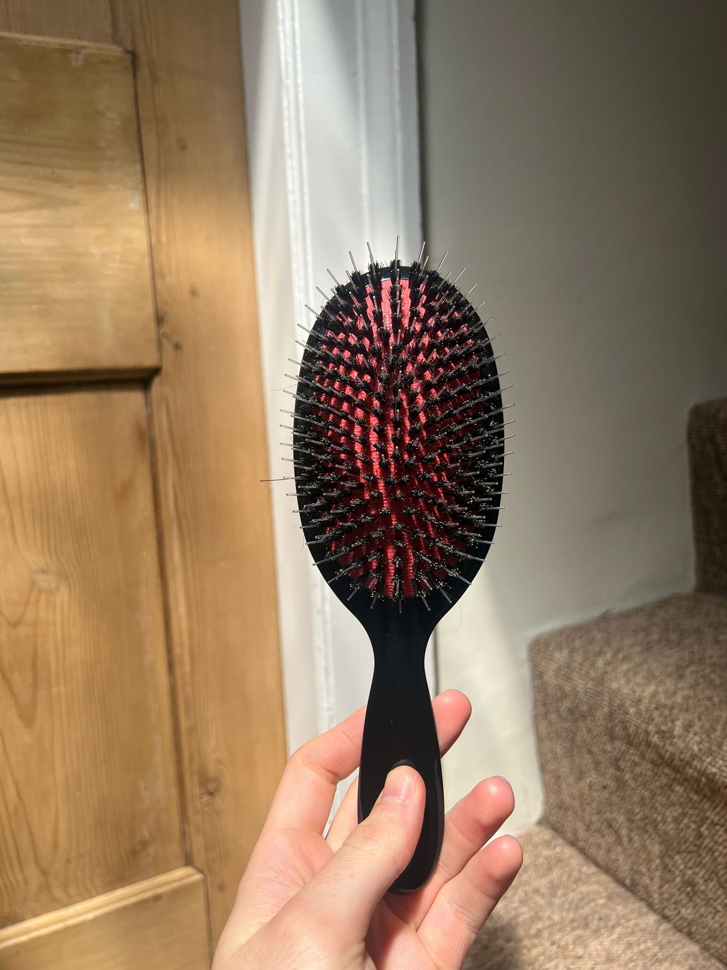 The Detangling Hairbrush by NoGym Fitness